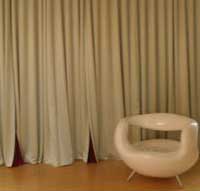 'Wave' curtain